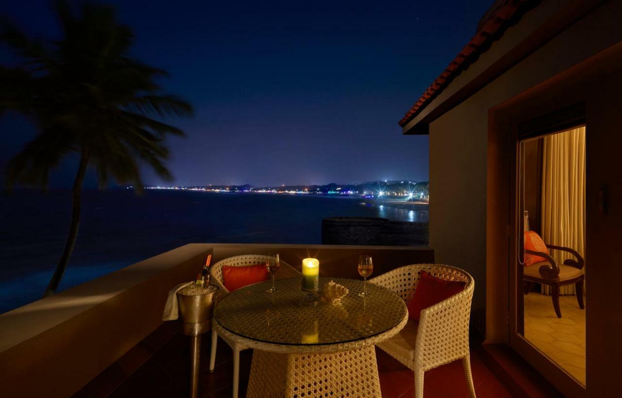 Taj Fort Aguada Resort & Spa, Goa Sinquerim Exteriör bild View from a suite at the resort